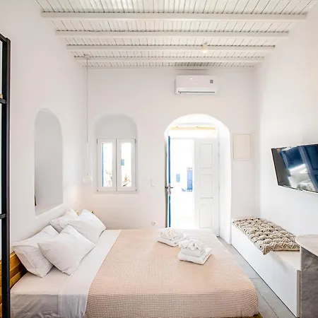 Mykonos House Secrecy , Mykonos Town
